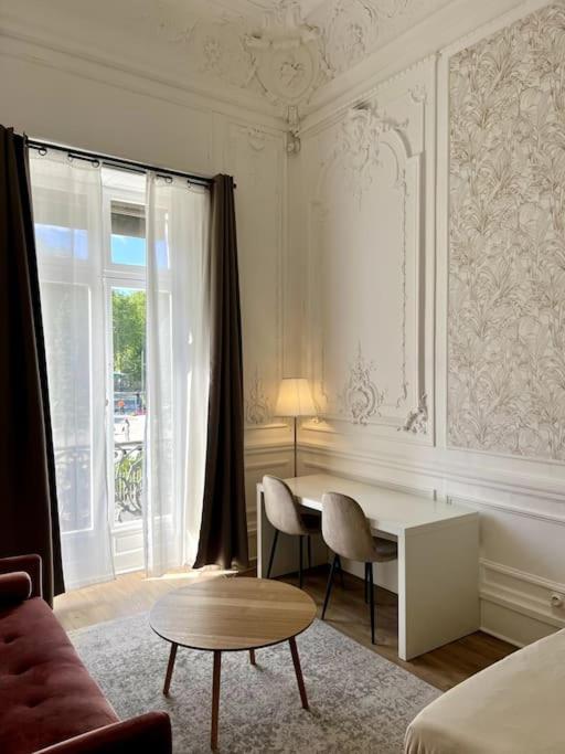 Appartement Casa Cezane - Place De La Comedie, Montpellier