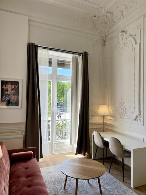 Casa Cezane - Place De La Comedie,