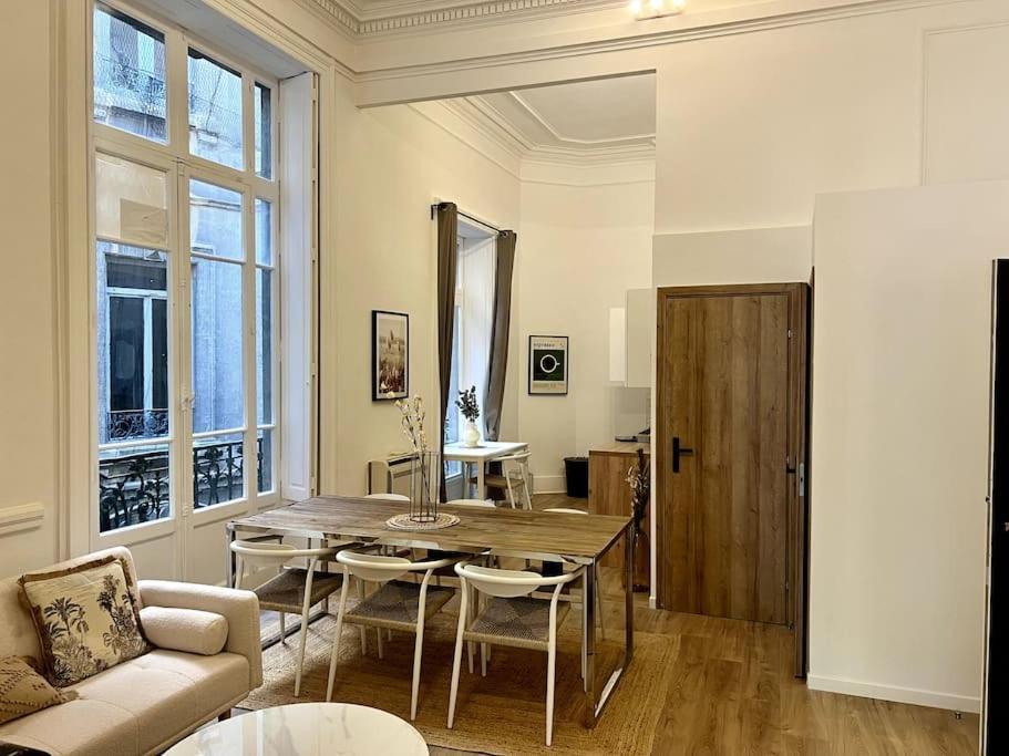 Casa Cezane - Place De La Comedie, Appartement
