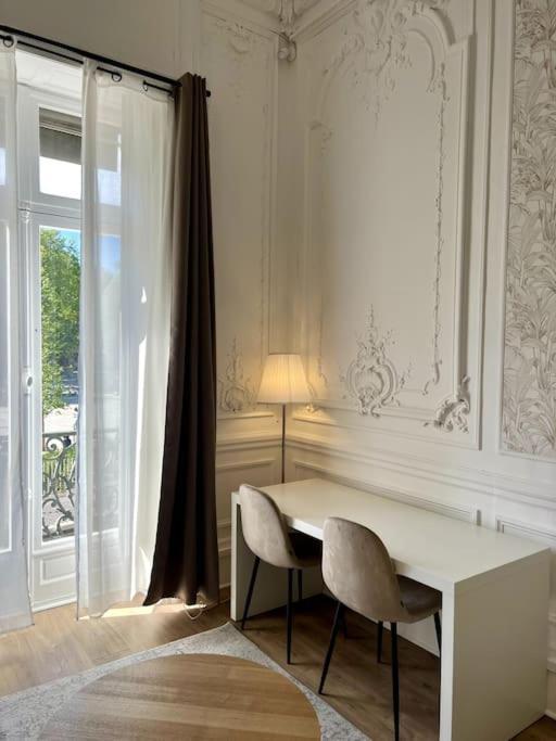 Casa Cezane - Place De La Comedie, Appartement